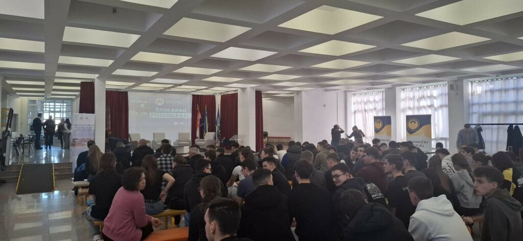 Sveučilište u Mostaru predstavilo studijske programe srednjoškolcima u Žepču