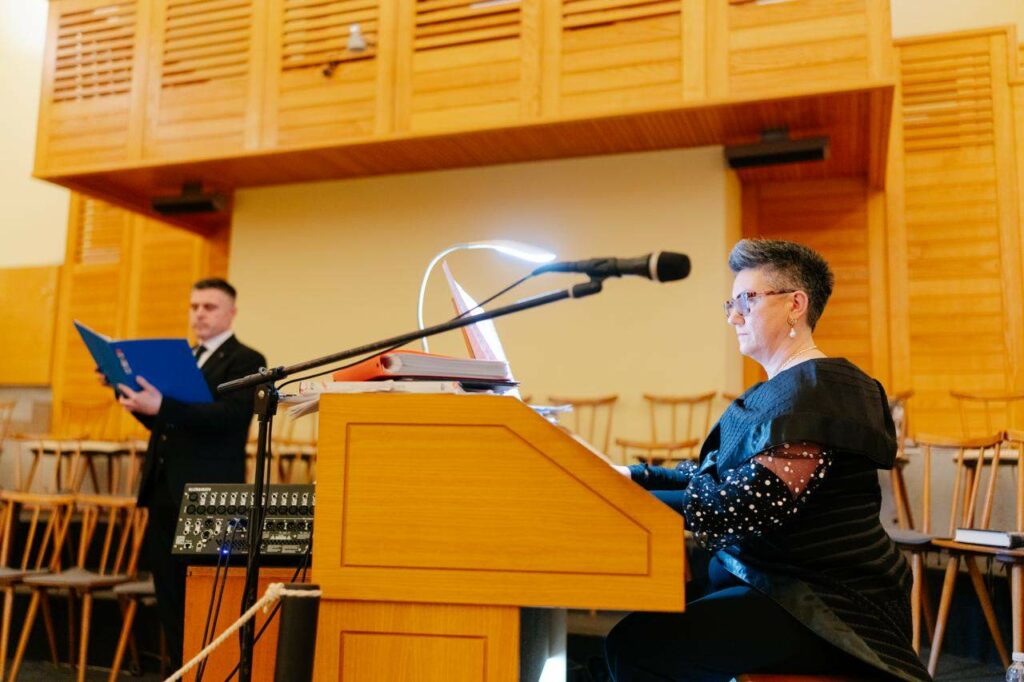 Održan korizmeni koncert dua “Cantabile”